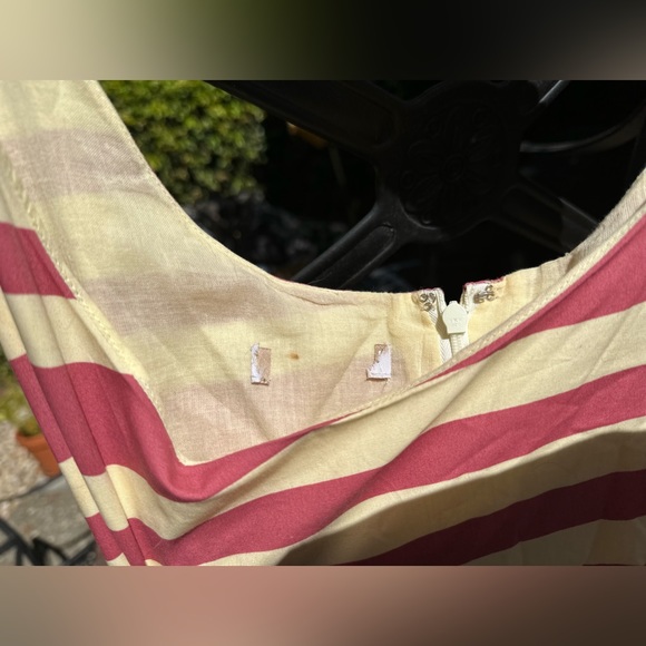 Party dress, beige and pink with black belt - Picture 3 of 5